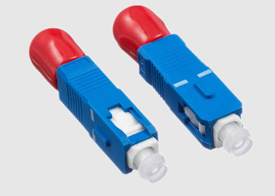 Mâle recto de St UPC à l'adaptateur femelle de câble optique de fibre de Sc UPC